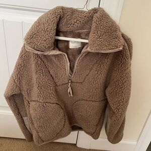 Abercrombie fleece pullover